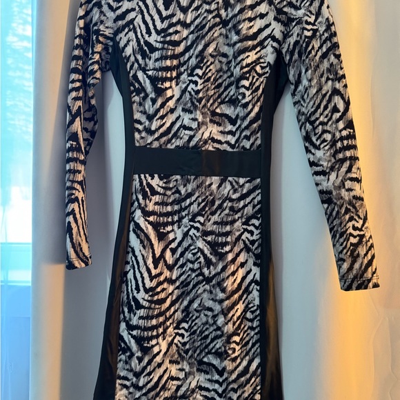 Kardashian Kollection Dresses & Skirts - Kardashian Kollection Black and White Animal Print Dress
